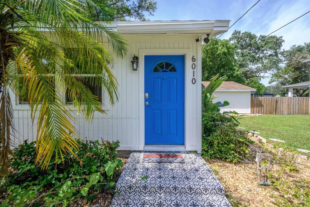 Golden Greek Getaway Chic House In Heart Of Tampa Villa ภายนอก รูปภาพ